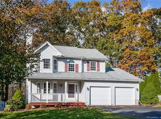 137 Walek Farms Rd, Manchester, CT 06040