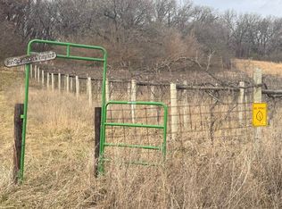 953 N River Rd, Linn Grove, IA 51033