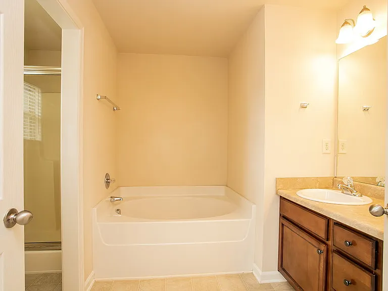 2279 Baywood Tree Ln — Photo 14