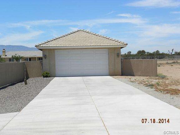 4th image of 8234 Escondido Ave