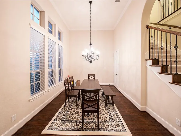 879 Grassy Shore Ct — Photo 4