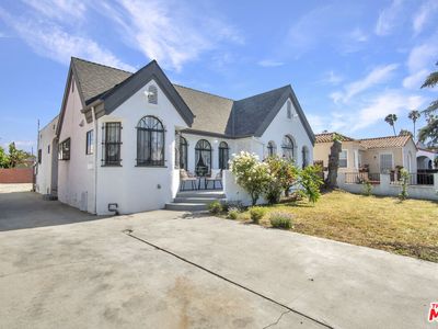 1728 W 81st St, Los Angeles, CA, 90047
