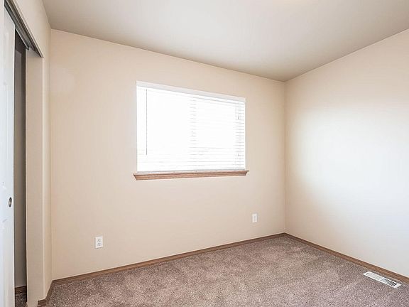 2nd image of 18017 97th Avenue Ct E