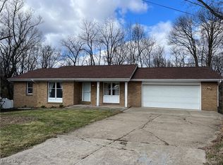 179 Tartan Dr, Follansbee, WV 26037