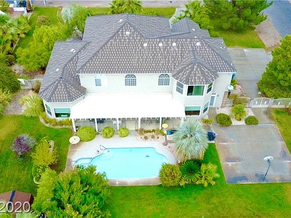3rd image of 6015 W Quail Ave