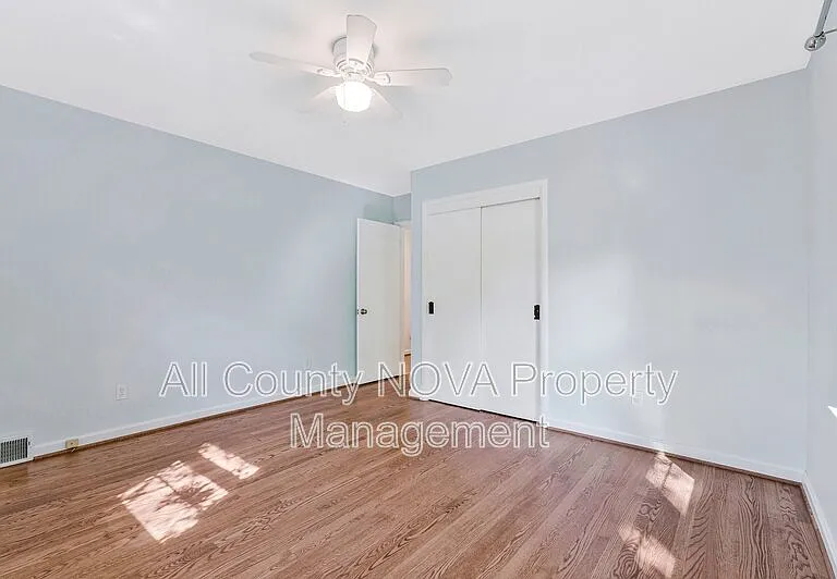 3160 Ravenwood Dr — Photo 18