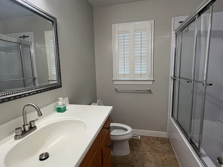 331 Glenpark Ln — Photo 22