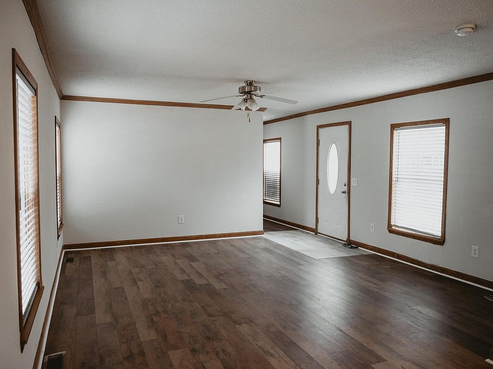 1st image of 3606 W Lupine Dr