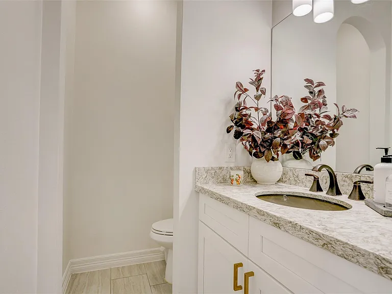 11703 Wickhollow Ln — Photo 20