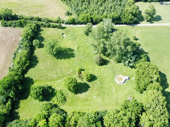 1901 W Elkton Rd, Hamilton, OH 45013