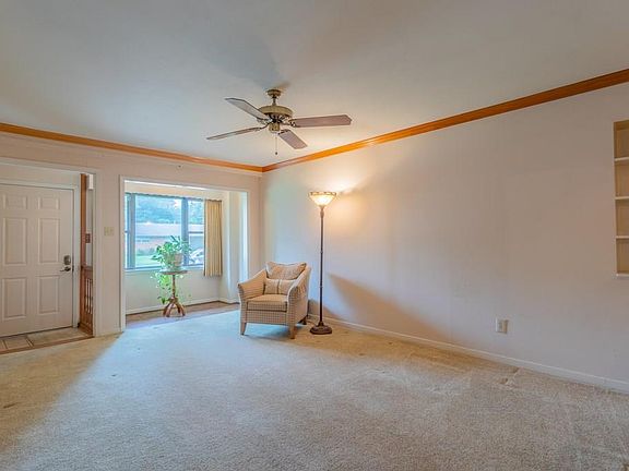 5th image of 13444 Glenside Dr