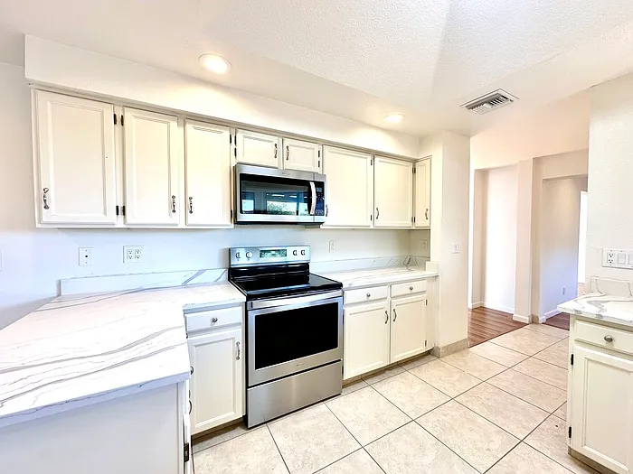 4100 E Pontatoc Canyon Dr — Photo 6