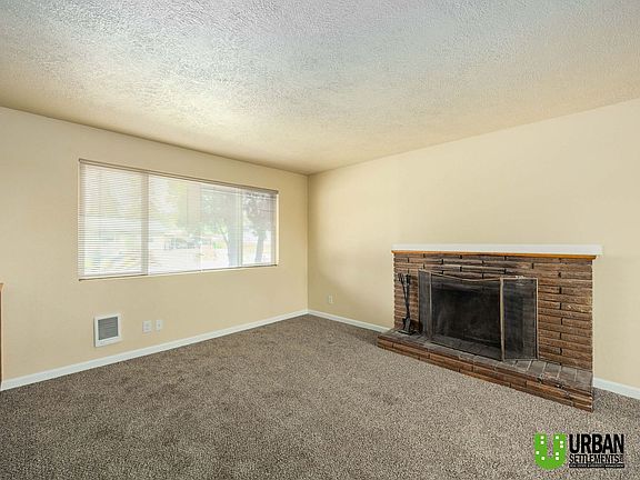 2nd image of 1507 2nd St