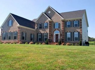 20427 Tanager Pl, Leesburg, VA 20175