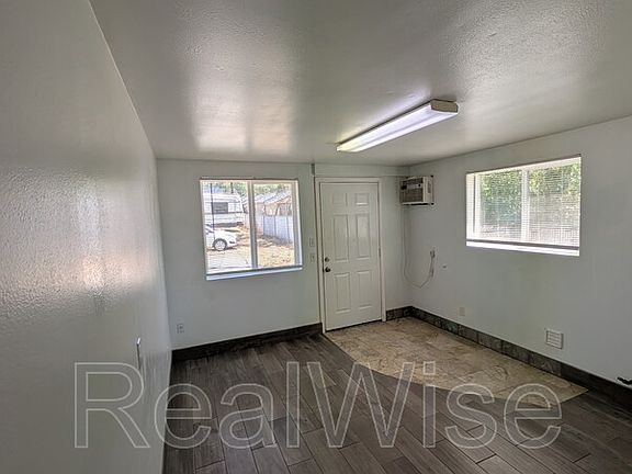 3rd image of 333 S Old Pacific Hwy APT 5