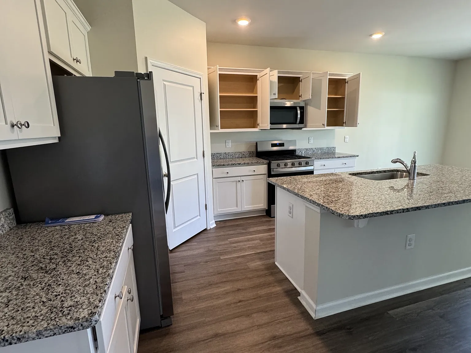 128 Shucking Street - 1 — Photo 3