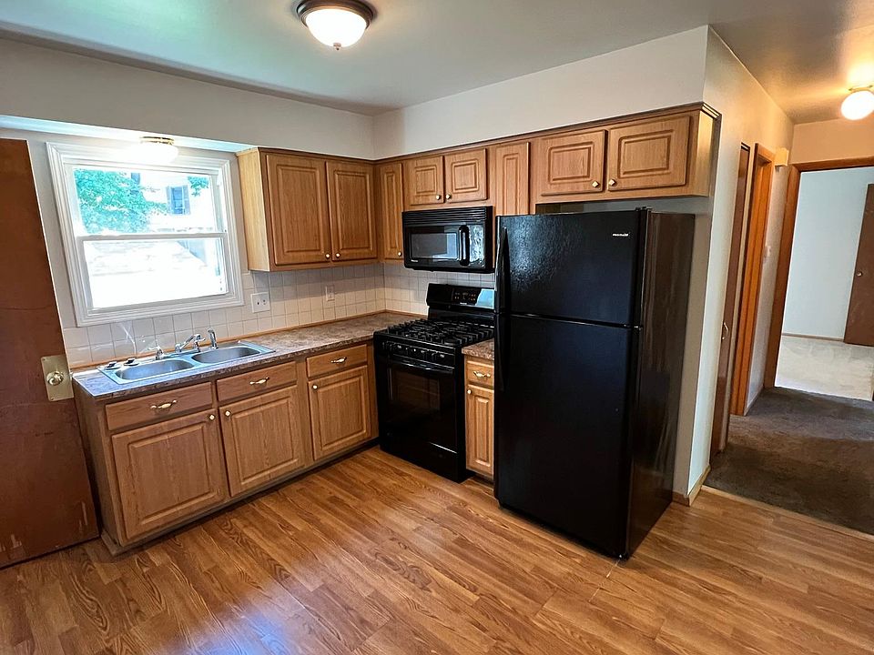 1st image of 1031 Caddo Ave #1031