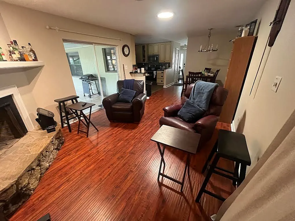 4 bed, 1681 sqft, $800 — Photo 3