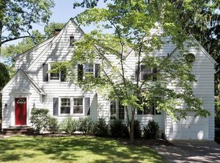 227 Farrington Ave, Sleepy Hollow, NY 10591