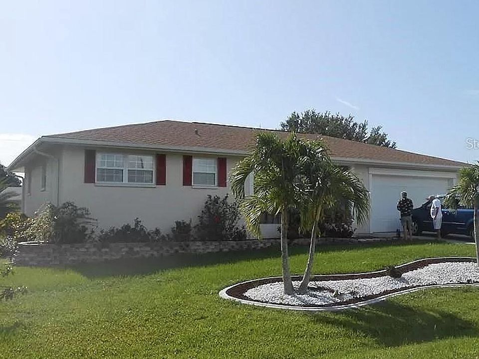 1st image of 2820 Poinciana Ct