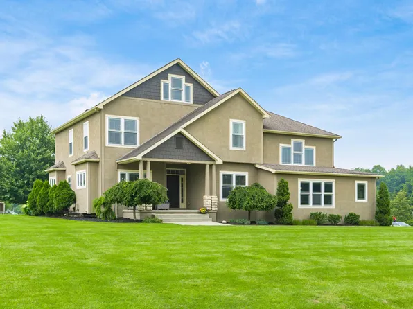 112 Blackstone Ct, Granville, OH 43023