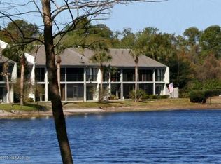 6161 Lake Tahoe Dr, Jacksonville, FL 32256