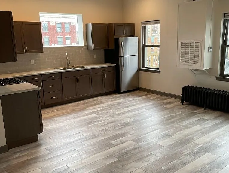 5815 6th Ave #1 — Photo 3