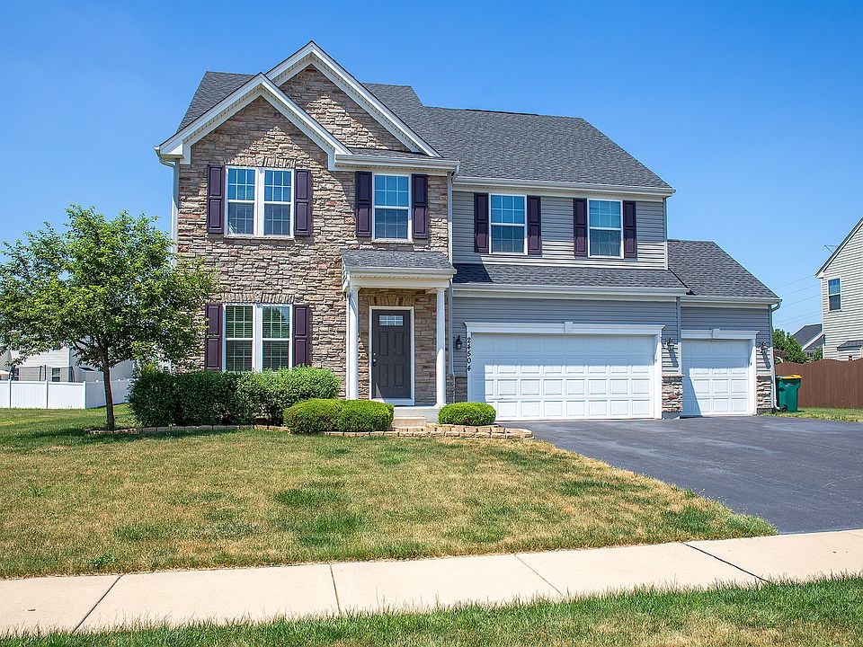 1st image of 24504 Sleepy Hollow Ln