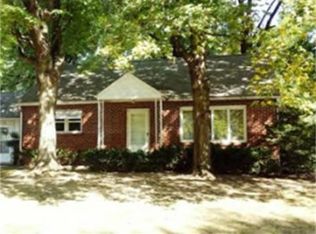 16 Sadowski Ct, Decatur, IL 62521