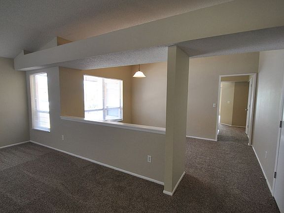 4th image of 3063 Bloomsbury Dr
