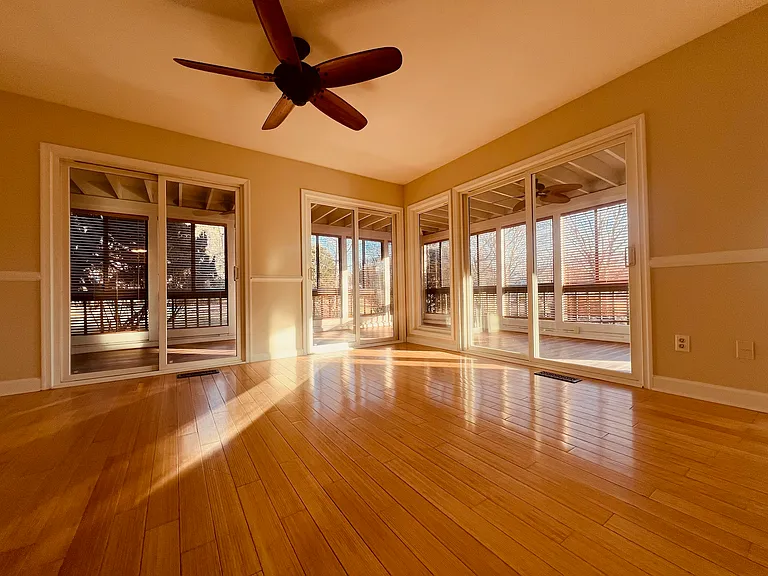33955 Middleton Cir — Photo 1