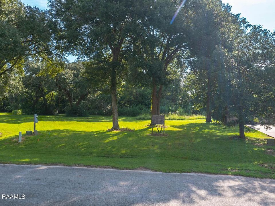 1st image of 108 Madison Woods Cir