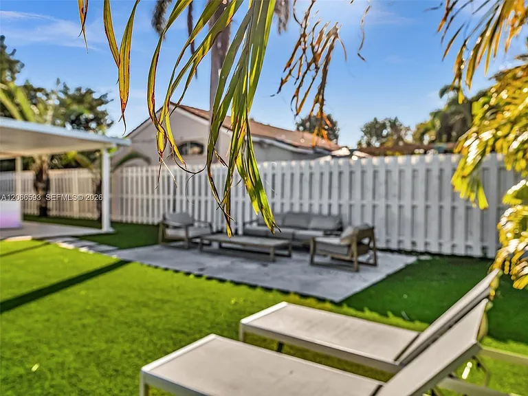 4807 SW 34th Ave — Photo 21
