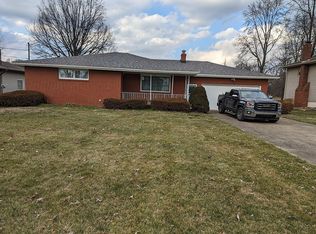 564 Blossom Ave, Campbell, OH 44405