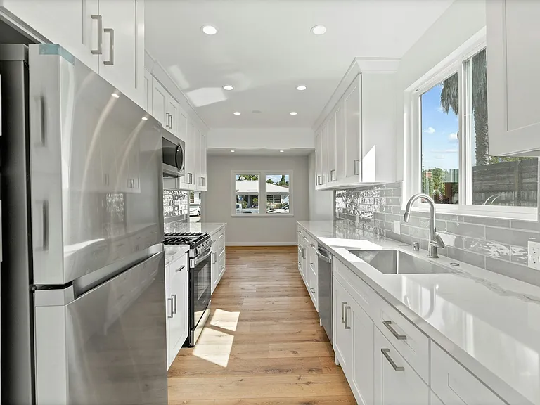 11414 Francis Pl — Photo 5