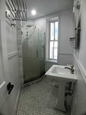 Rented by Compass | media 22