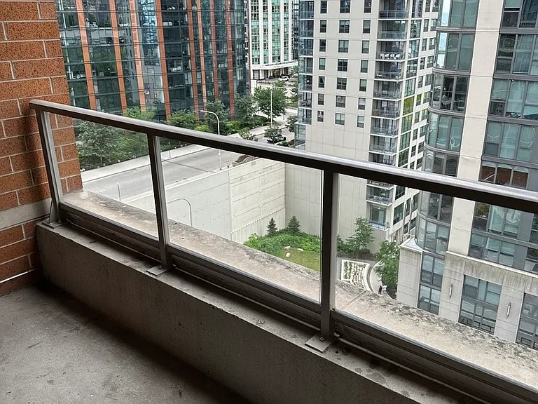 420 E Waterside Dr #807 — Photo 6