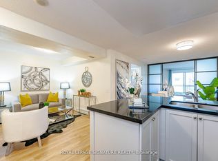 21 Hillcrest Ave #209, Toronto, ON