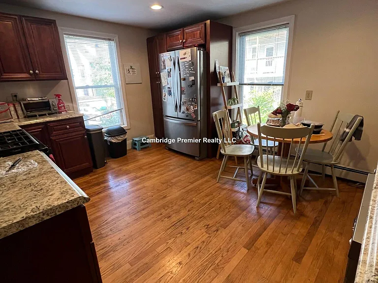 279 Pearl St #3 — Photo 5