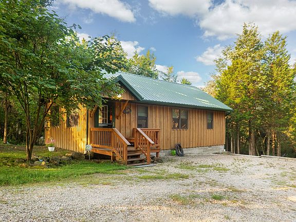 5th image of 185 Heidi Ridge Rd