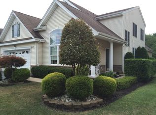 62 Londonberry Dr, Holmdel, NJ 07733