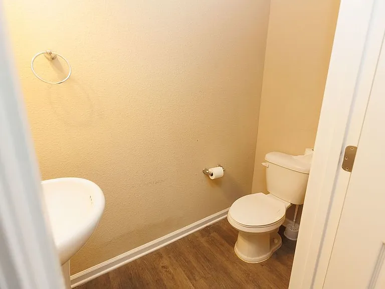 5457 Luella St — Photo 4