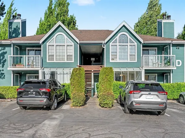 16419 Spruce Way #D1, Lynnwood, WA 98037