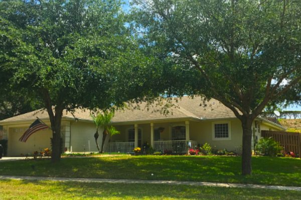 1st image of 664 Winding Lake Dr