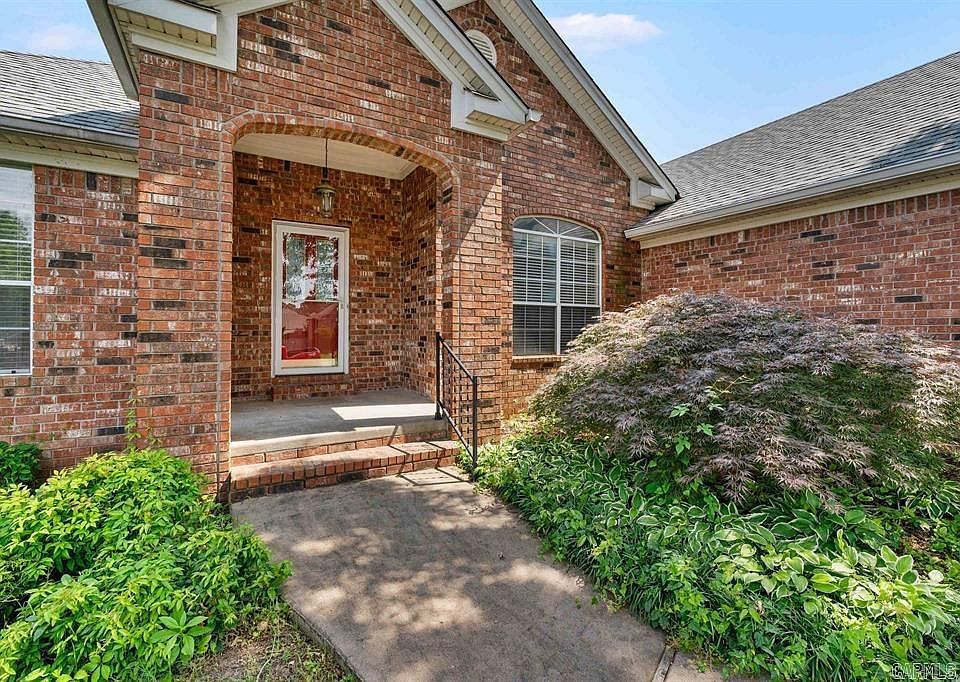 103 Cypress Dr, Maumelle, AR 72113 Zillow