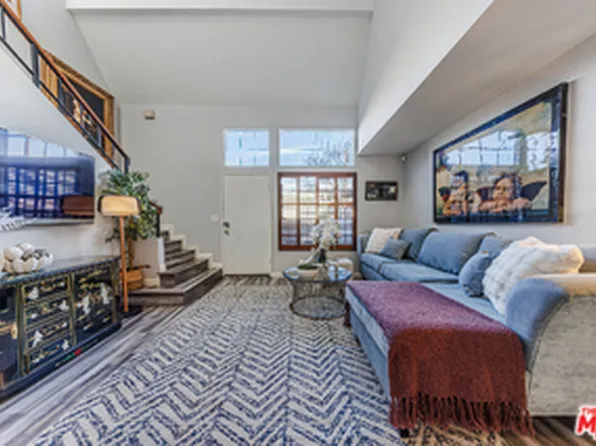 170 N Sierra Bonita Ave APT 4, Pasadena, CA 91106