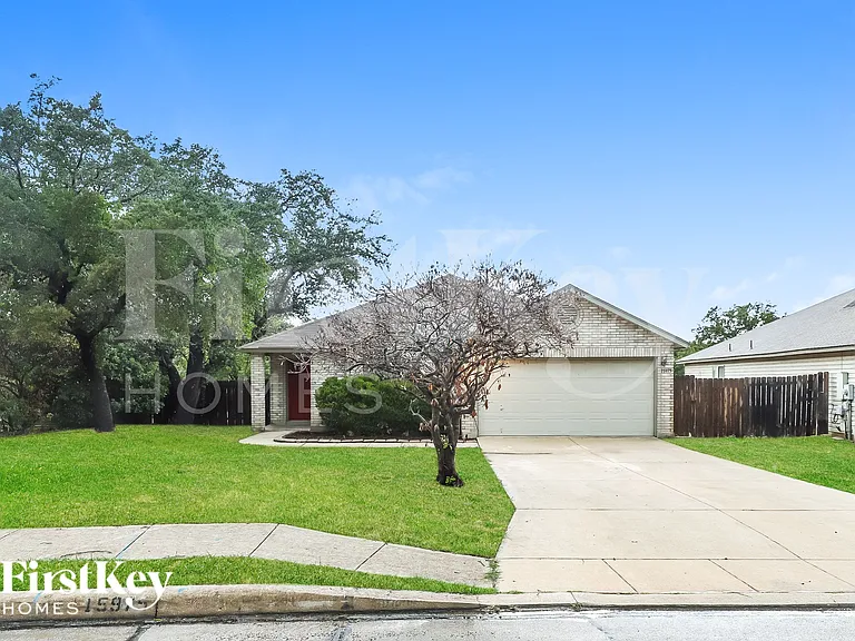 15975 Tampke Pl — Photo 1