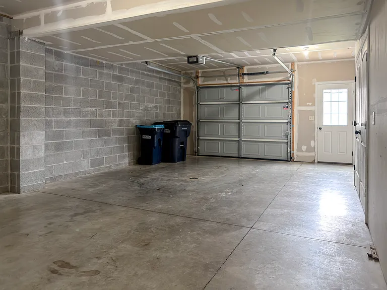 222 Blackford Blvd — Photo 20