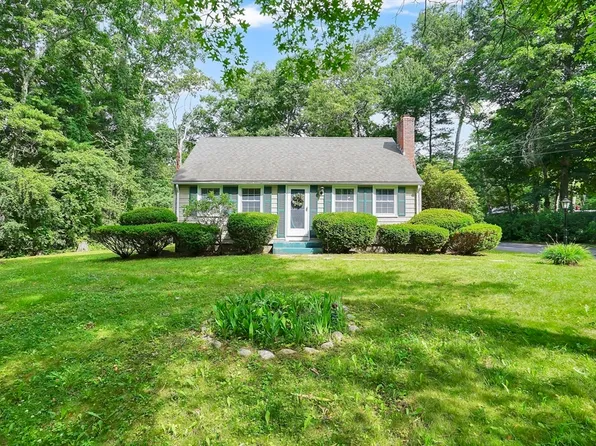 4 Silver St, Monson, MA 01057