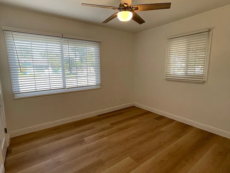 7721 Chimineas Ave — Photo 14